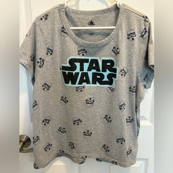Women’s Disney Star Wars T-shirt Short Sleeve Top Storm Trooper Cotton Tee 2XL - Picture 2 of 11